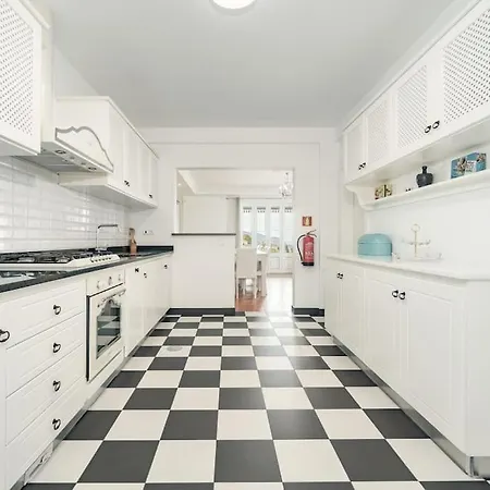 Casa Pereira – Snooker, Wi-fi, Bbq, Pool *