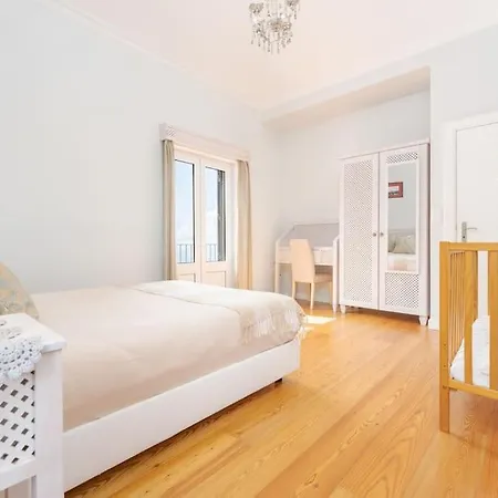 شاليه Casa Pereira - Snooker, Wi-fi, Bbq, Pool Relogio do Poiso