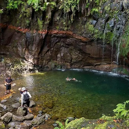 Casa Pereira - Snooker, Wi-fi, Bbq, Pool Relogio do Poiso