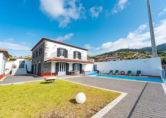 Casa Pereira - Snooker, Wi-fi, Bbq, Pool Domek alpejski